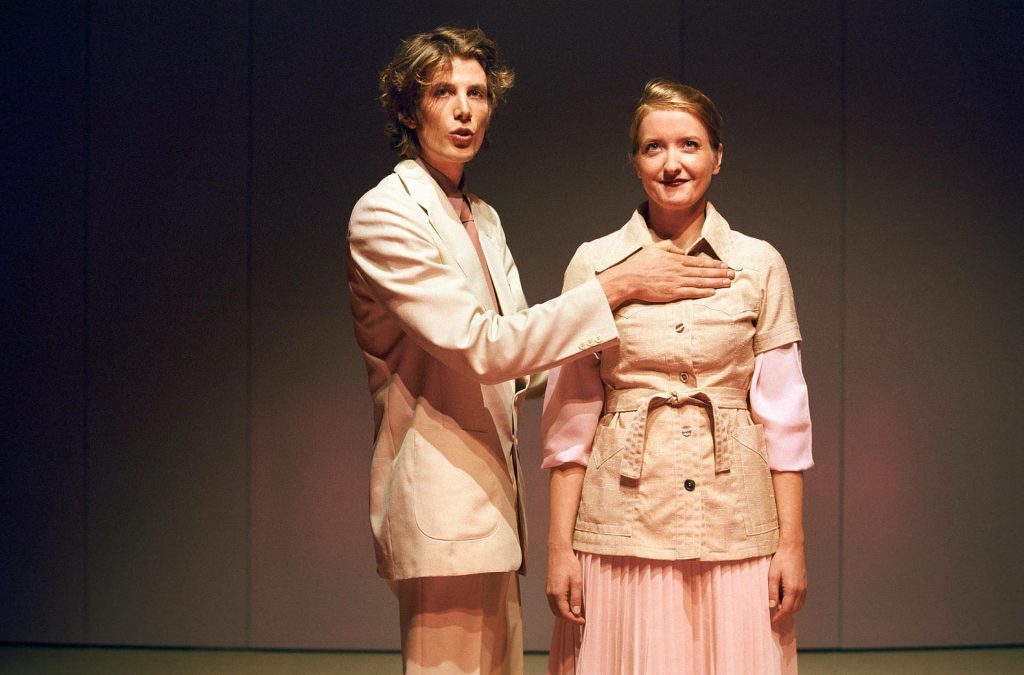  Niels Bovri, Annedore Kleist, Foto: Iko Freese / DRAMA.