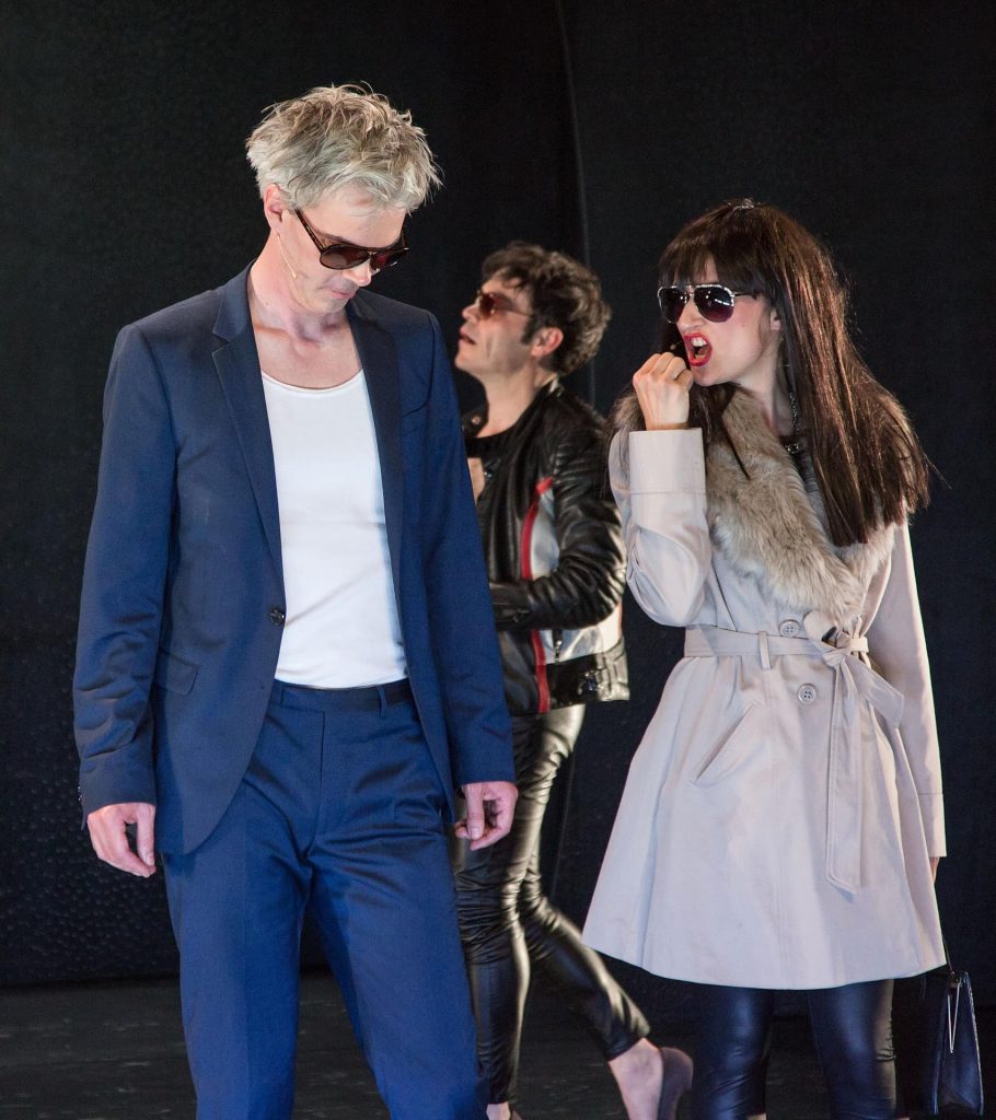  Ted Schmitz, Patric Schott, Julla von Landsberg, photo: Kerstin Behrendt