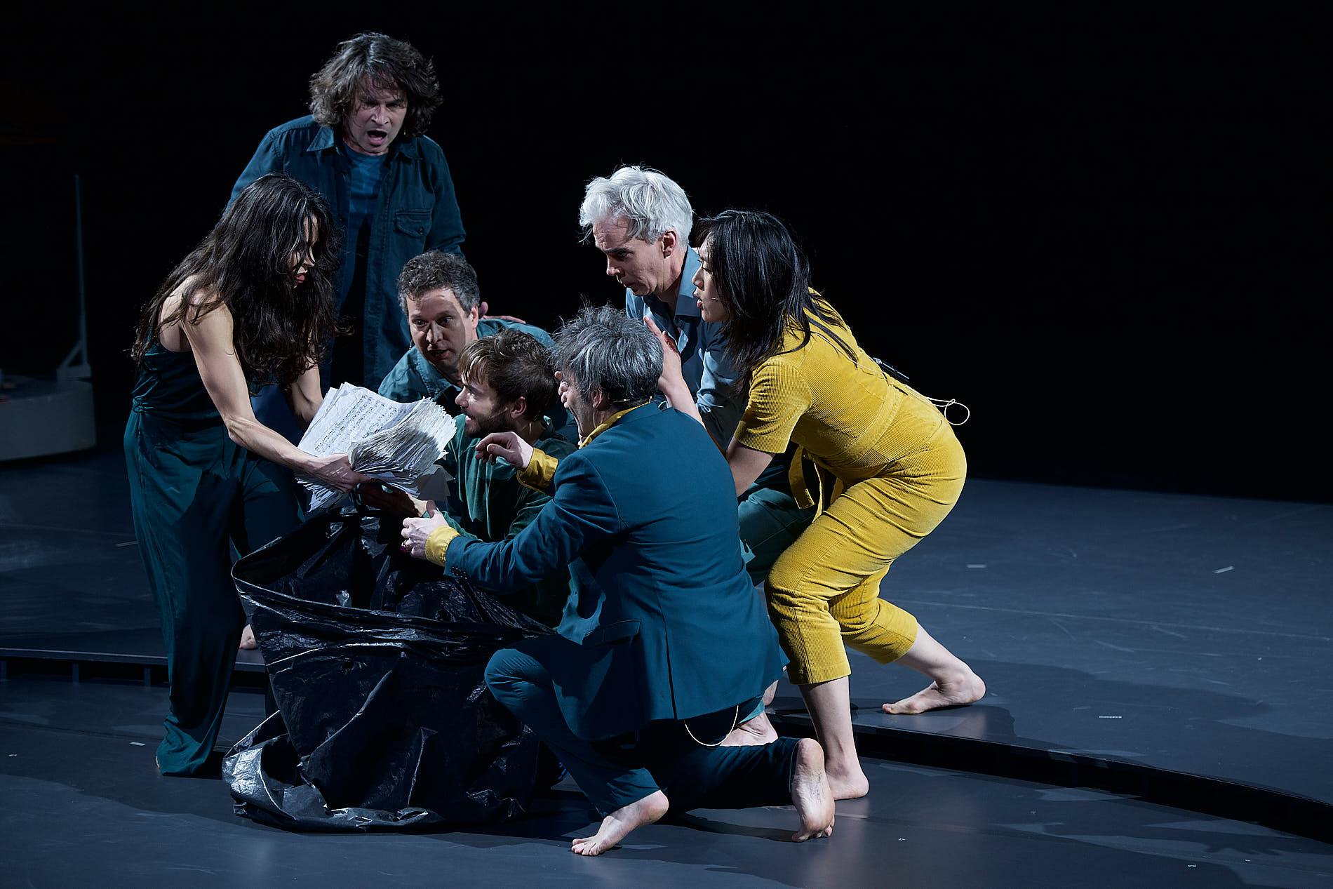 sweet surrogates, Alba de Miguel, Martin Clausen, Nikolay Borchev, Florian Graul, Patric Schott, Ted Schmitz, Peyee Chen, 