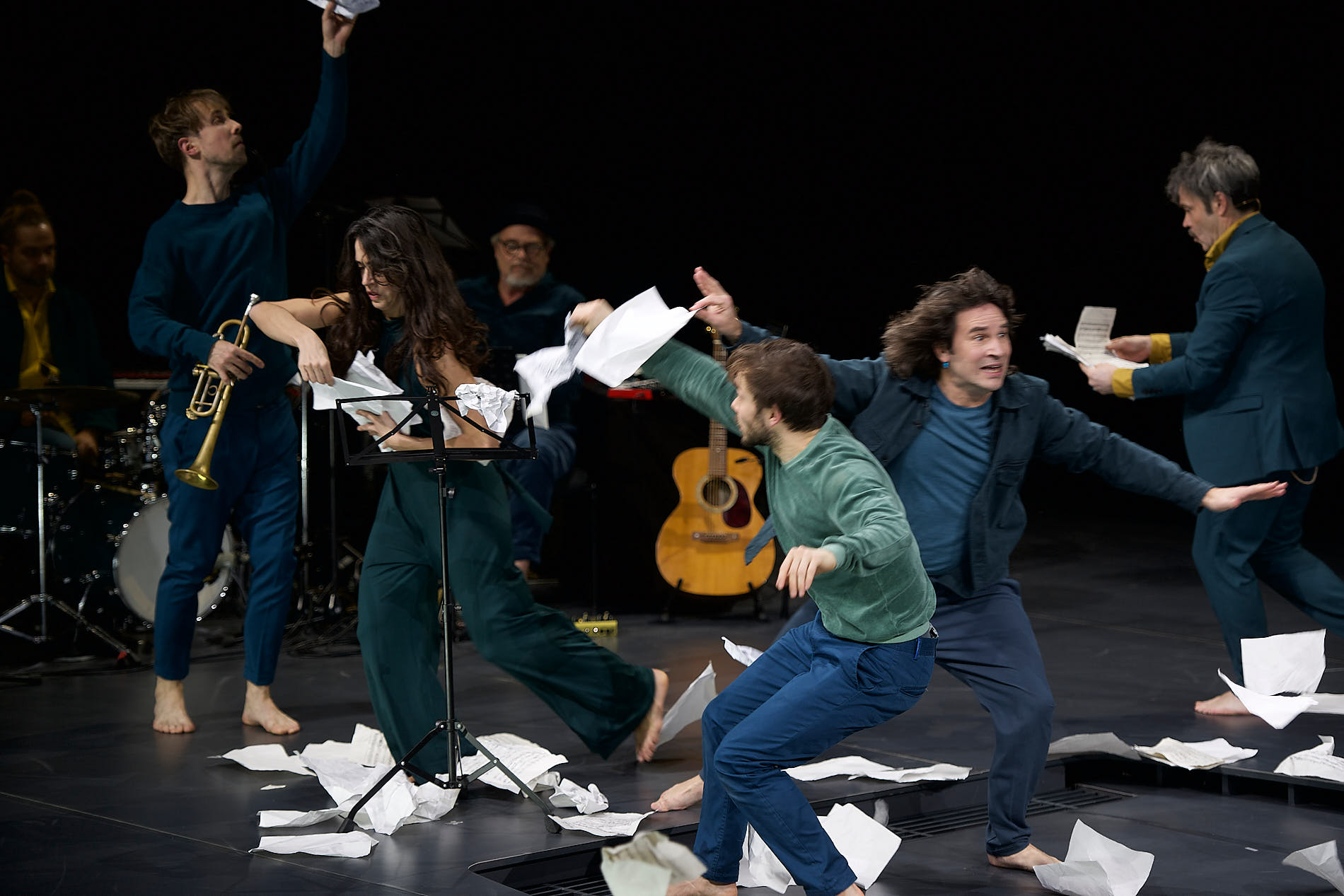 sweet surrogates, Paul Hübner, Alba de Miguel, Tobias Weber, Florian Graul, Martin Clausen, Patric Schott, 