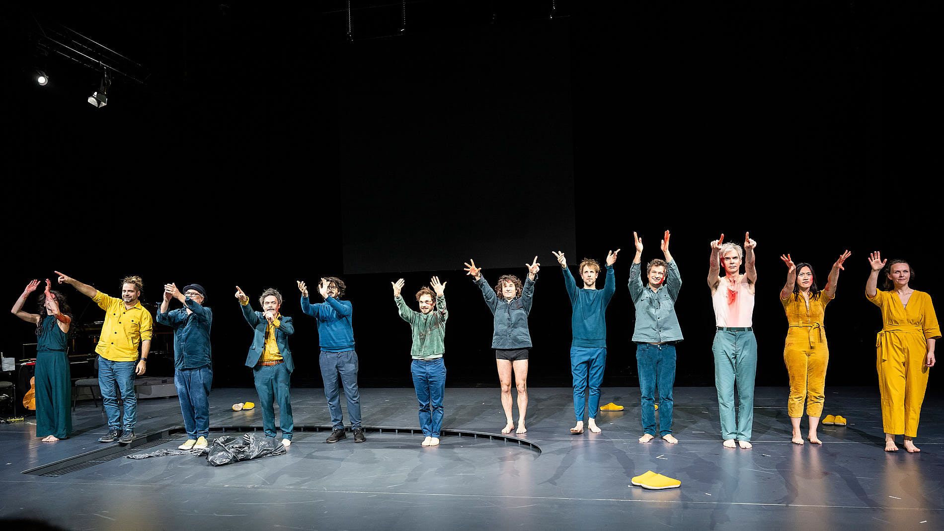 sweet surrogates, Alba de Miguel, Philipp Kullen, Tobias Weber, Patric Schott, Matan Porat, Florian Graul, Martin Clausen, Paul Hübner, 