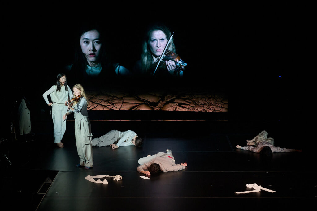  Peyee Chen, Anne-Sophie Bereuter, Photographie: Dieter Hartwig