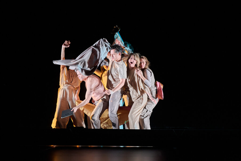  Yui Kawaguchi, Patric Schott, Martin Buczko, Annedore Kleist, Anne-Sophie Bereuter, Photographie: Dieter Hartwig